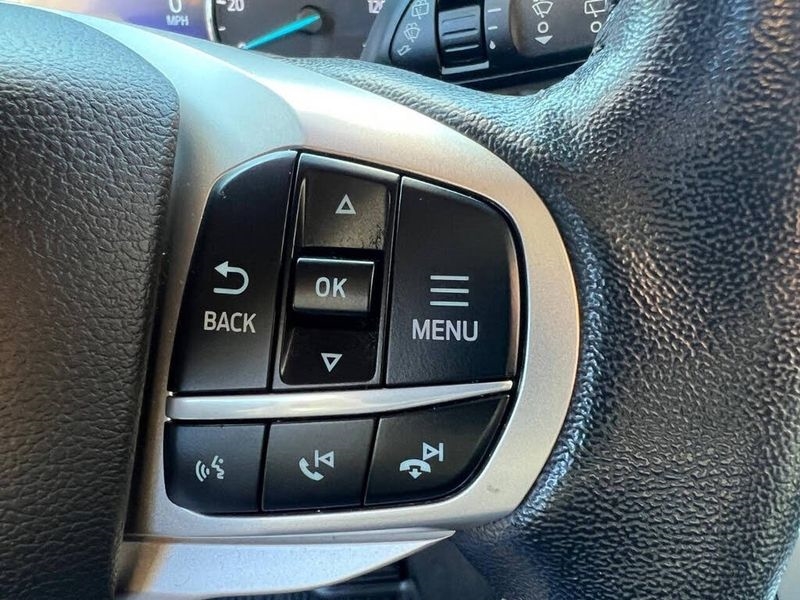 Ford Explorer XLT 4WD 2021