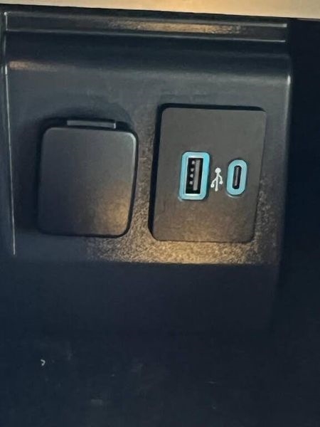 Ford Explorer XLT 4WD 2021