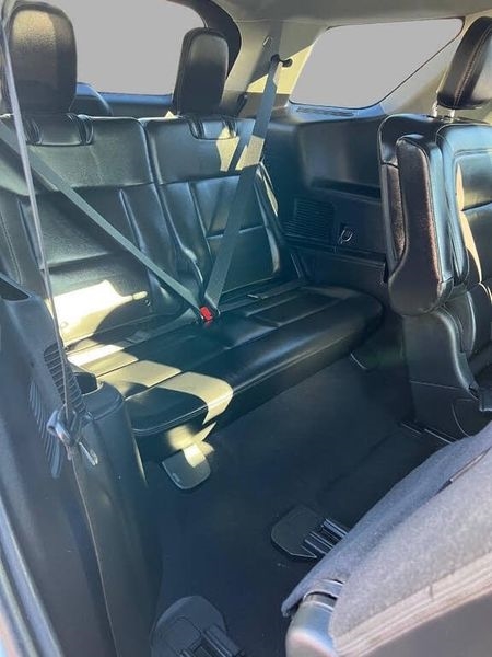 Ford Explorer XLT 4WD 2021