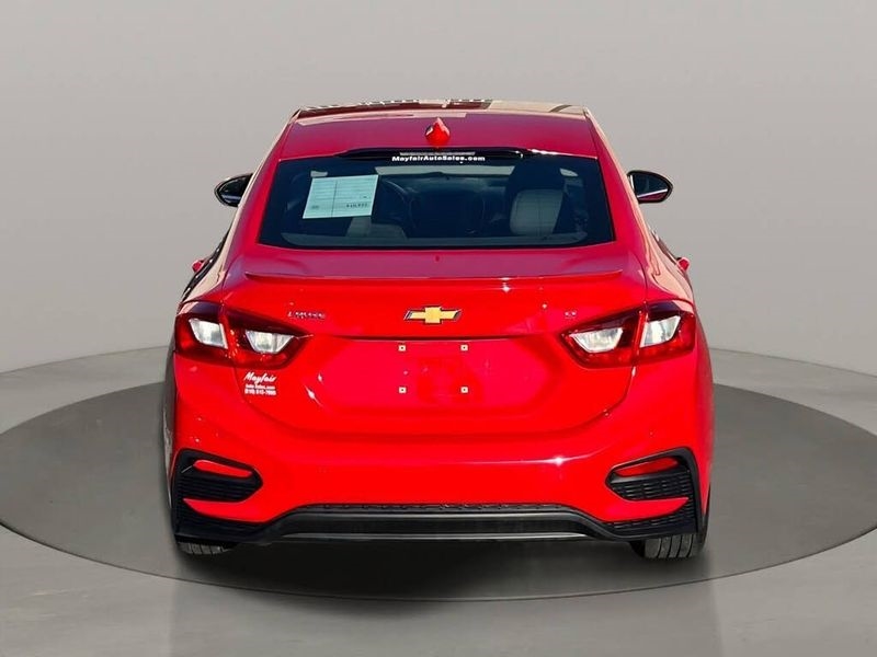 Chevrolet Cruze 4dr Sdn 1.4L LT w/1SD 2017