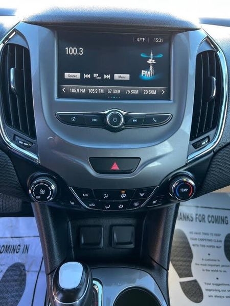 Chevrolet Cruze 4dr Sdn 1.4L LT w/1SD 2017