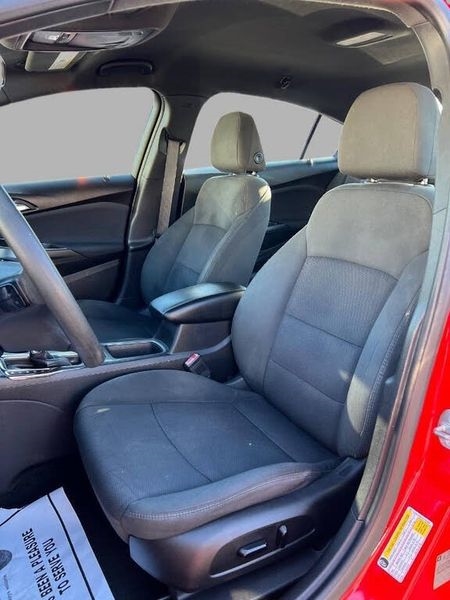 Chevrolet Cruze 4dr Sdn 1.4L LT w/1SD 2017