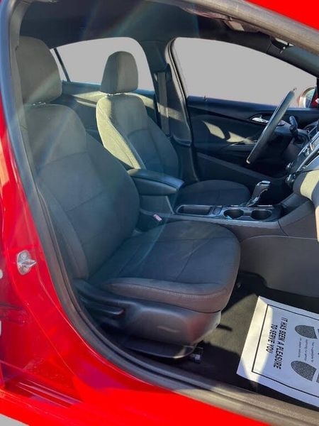 Chevrolet Cruze 4dr Sdn 1.4L LT w/1SD 2017