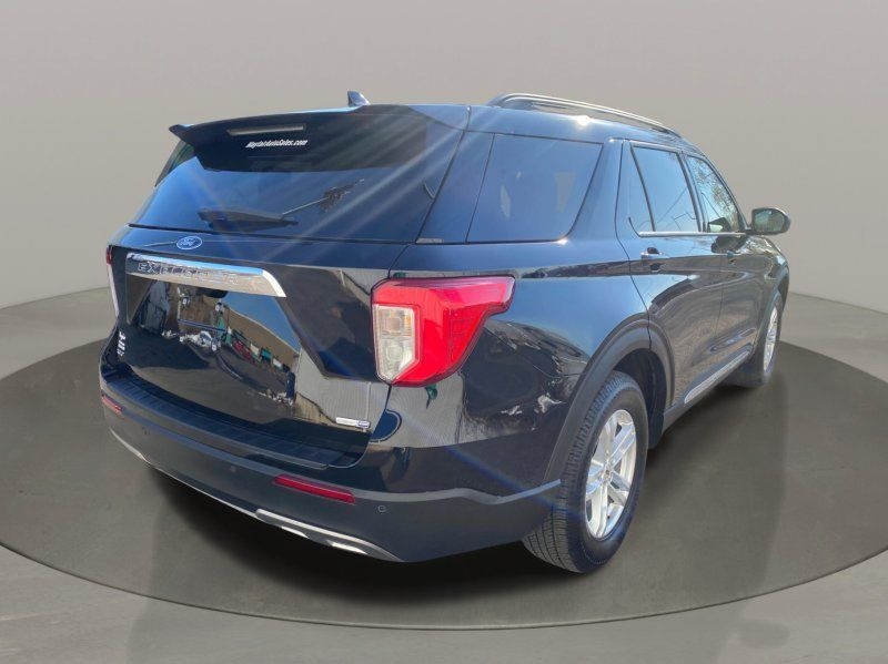 Ford Explorer XLT 4WD 2020