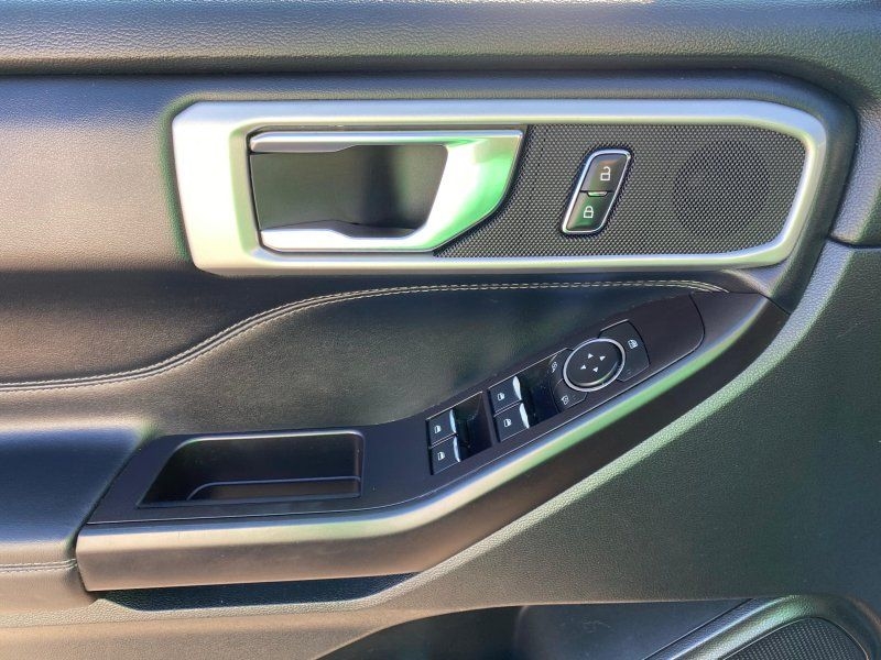 Ford Explorer XLT 4WD 2020