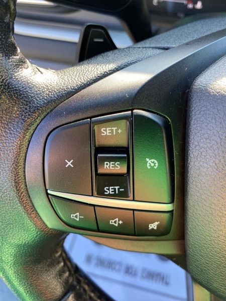 Ford Explorer XLT 4WD 2020