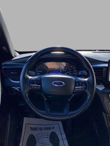 Ford Explorer XLT 4WD 2020