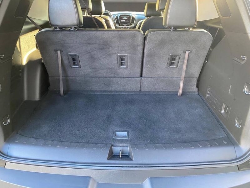 Chevrolet Traverse AWD 4dr LT Leather w/3LT 2019