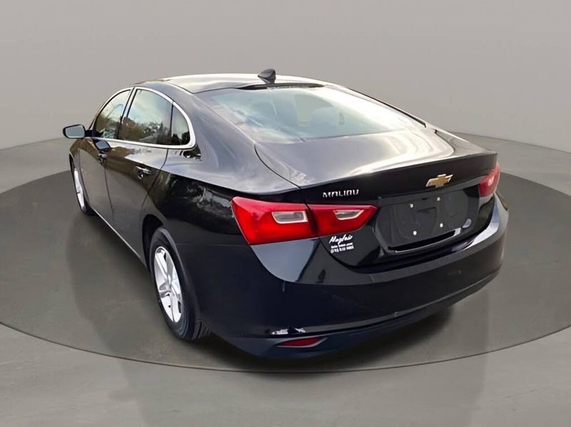 Chevrolet Malibu 4dr Sdn LS w/1LS 2020