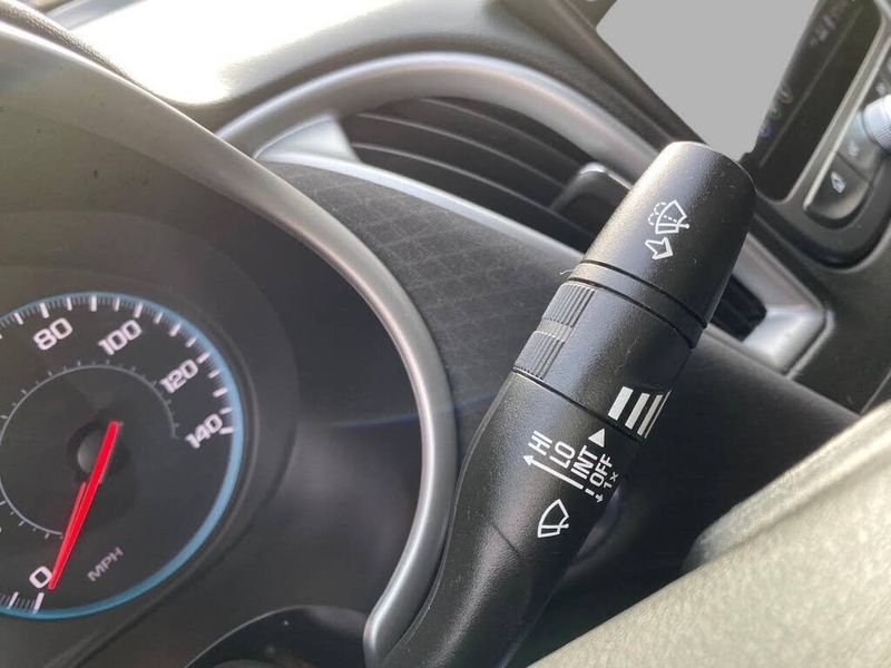 Chevrolet Malibu 4dr Sdn LS w/1LS 2020