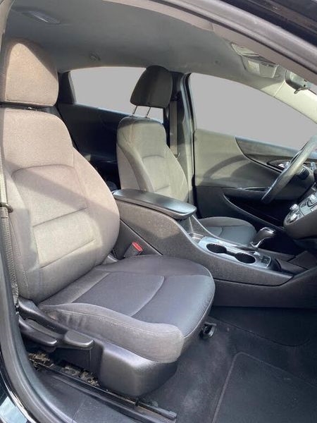 Chevrolet Malibu 4dr Sdn LS w/1LS 2020