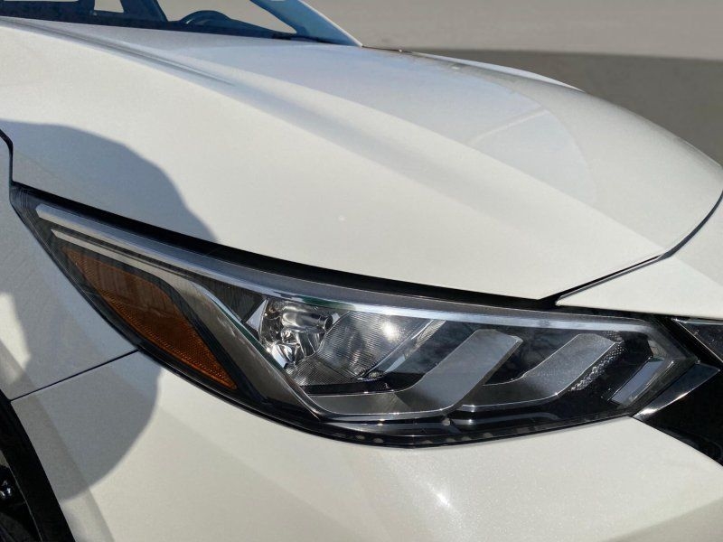 Nissan Sentra SV CVT 2021