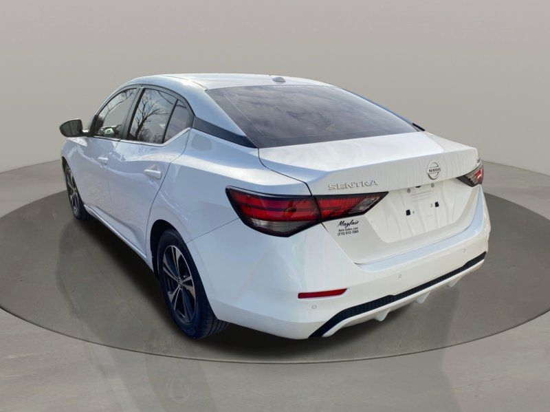 Nissan Sentra SV CVT 2021