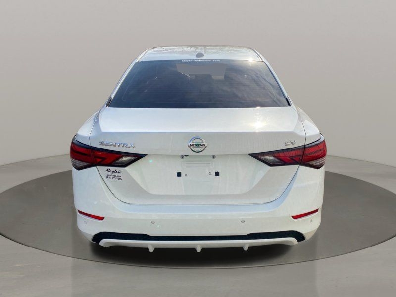 Nissan Sentra SV CVT 2021