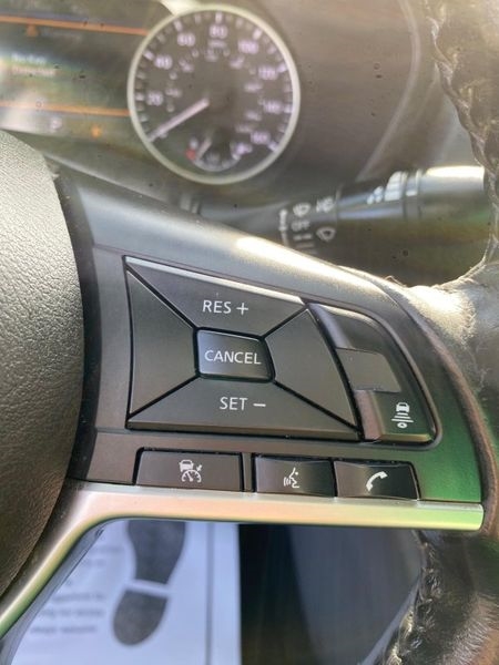 Nissan Sentra SV CVT 2021