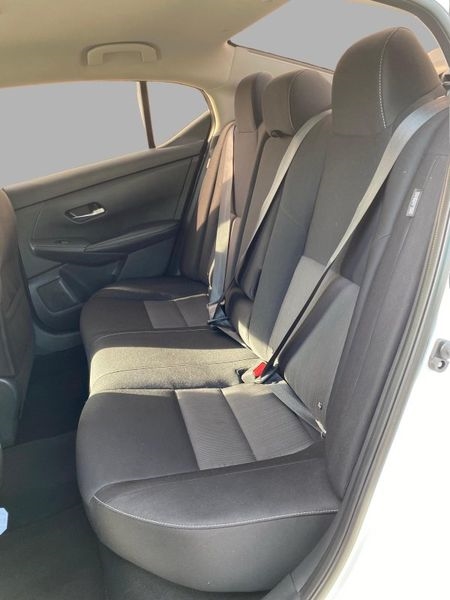 Nissan Sentra SV CVT 2021