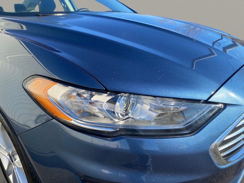 Ford Fusion SE FWD 2019