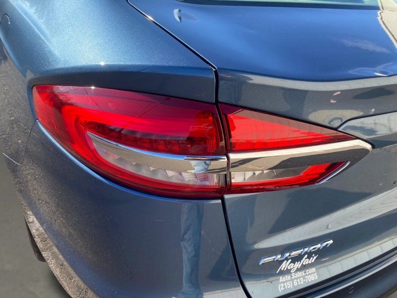 Ford Fusion SE FWD 2019