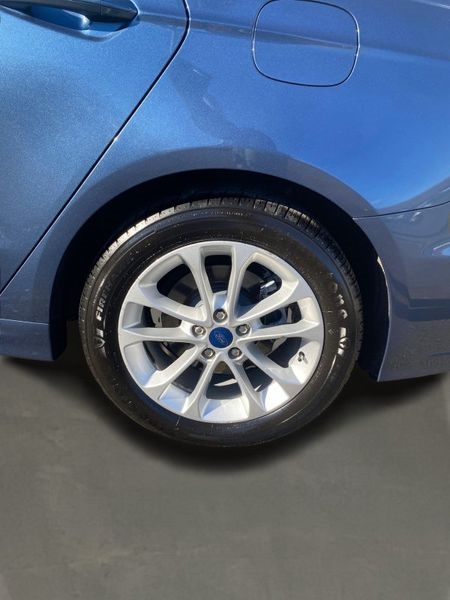 Ford Fusion SE FWD 2019