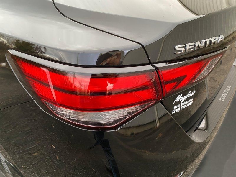 Nissan Sentra SV CVT 2021