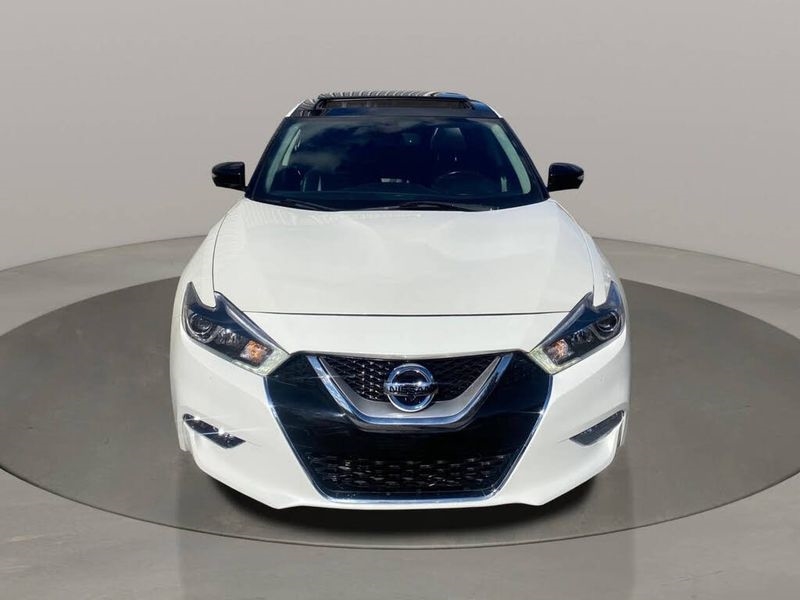 Nissan Maxima Platinum 3.5L 2017