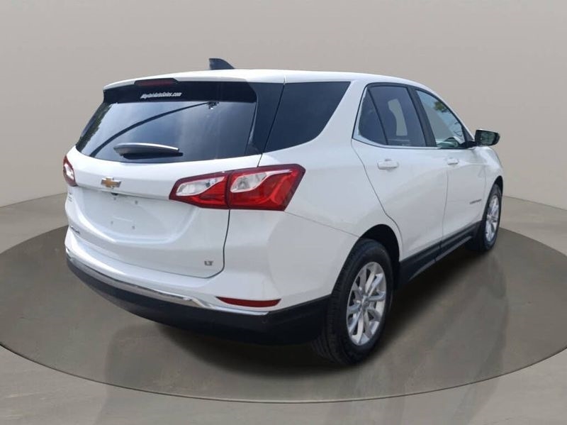 Chevrolet Equinox FWD 4dr LT w/2FL 2021