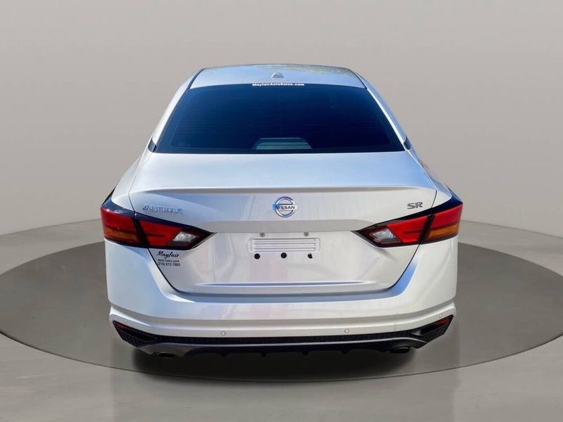 Nissan Altima 2.5 SR Sedan 2021