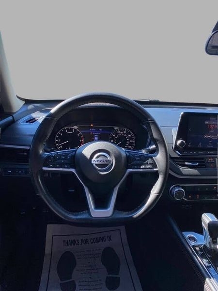 Nissan Altima 2.5 SR Sedan 2021