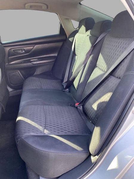 Nissan Altima 2.5 S Sedan 2017