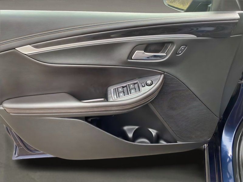 Chevrolet Impala 4dr Sdn LT w/1LT 2017