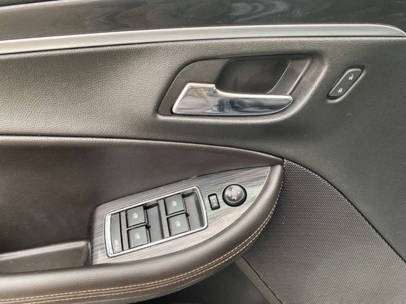 Chevrolet Impala 4dr Sdn LT w/1LT 2017