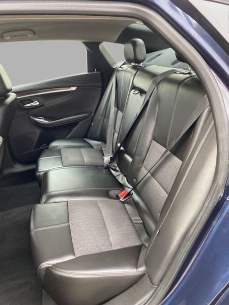 Chevrolet Impala 4dr Sdn LT w/1LT 2017