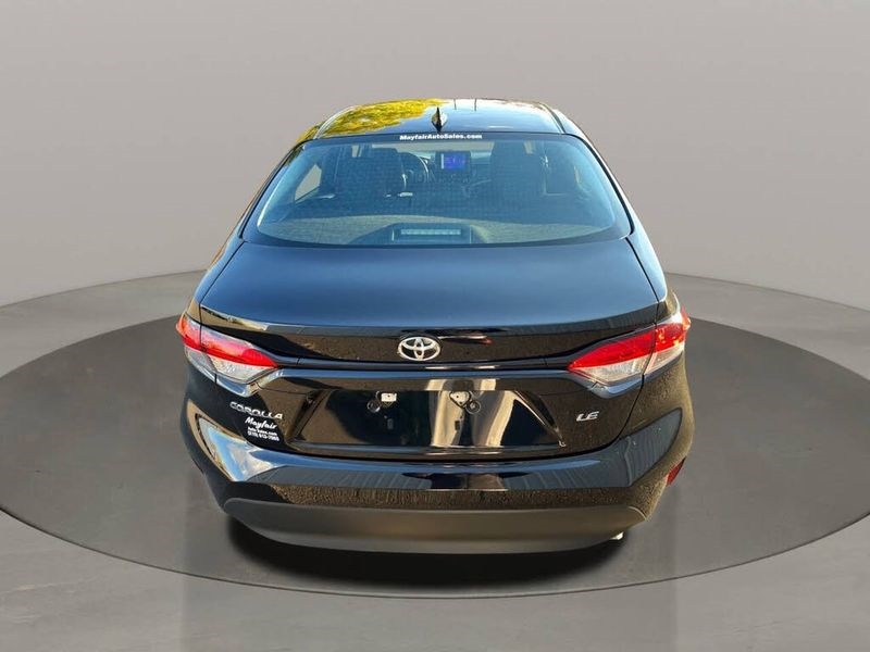 Toyota Corolla LE CVT (Natl) 2024