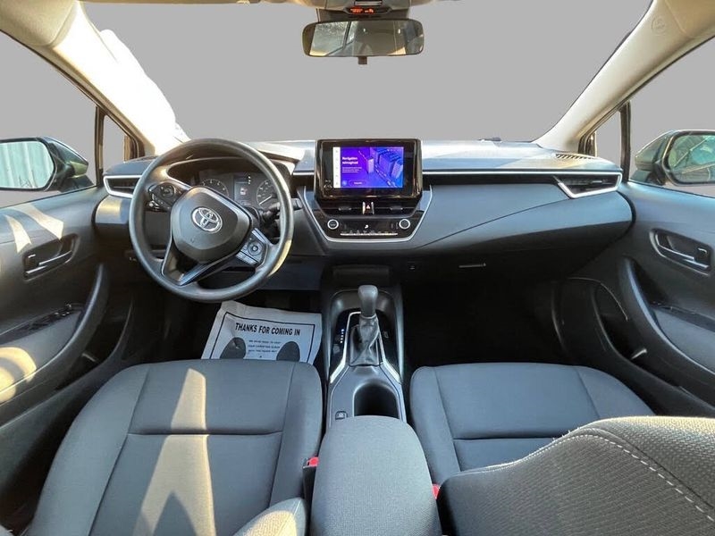 Toyota Corolla LE CVT (Natl) 2024