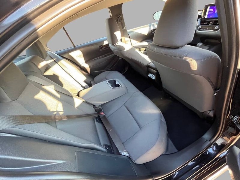 Toyota Corolla LE CVT (Natl) 2024