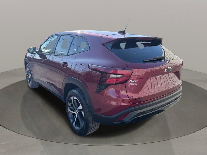 Chevrolet Trax FWD 4dr 1RS 2024