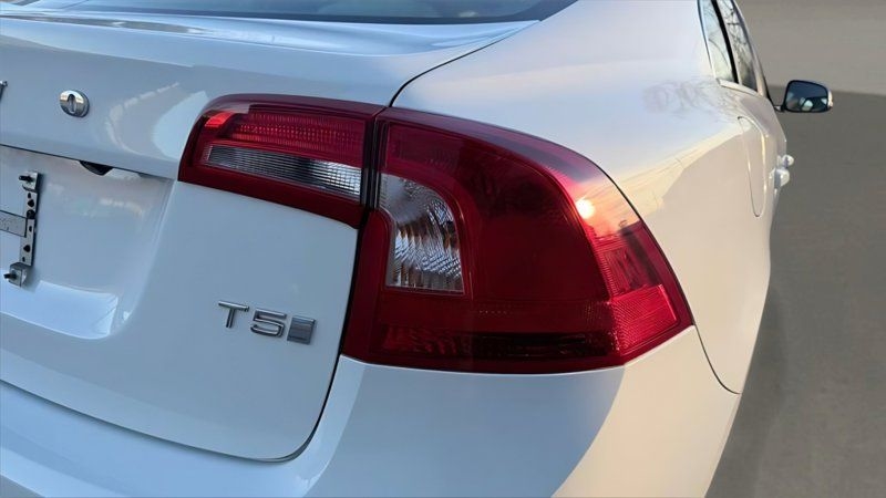 Volvo S60 T5 FWD Inscription 2017