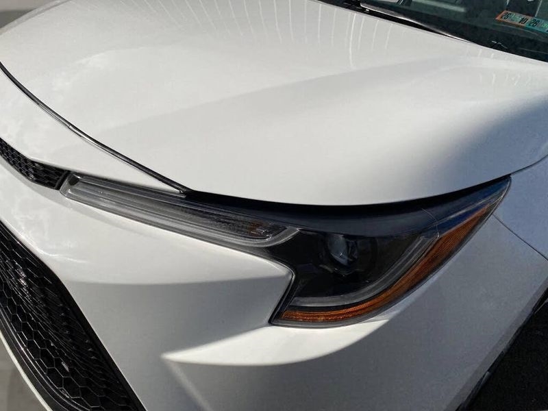 Toyota Corolla LE CVT (Natl) 2022