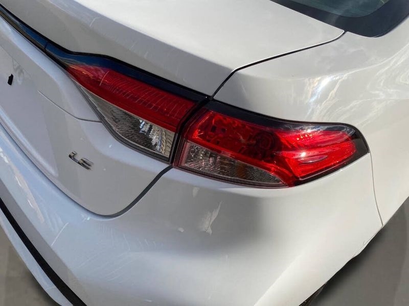 Toyota Corolla LE CVT (Natl) 2022