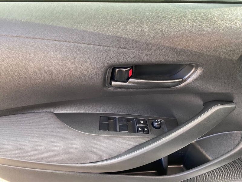 Toyota Corolla LE CVT (Natl) 2022