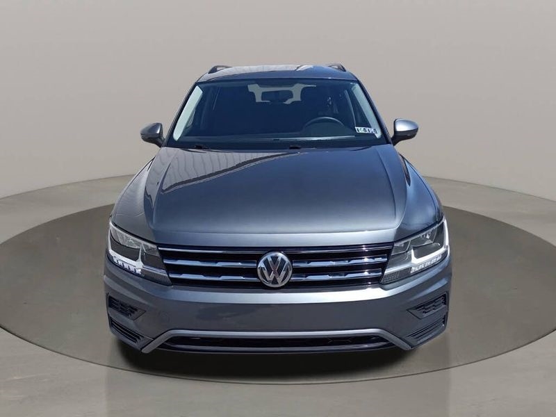 Volkswagen Tiguan 2.0T SE FWD 2021