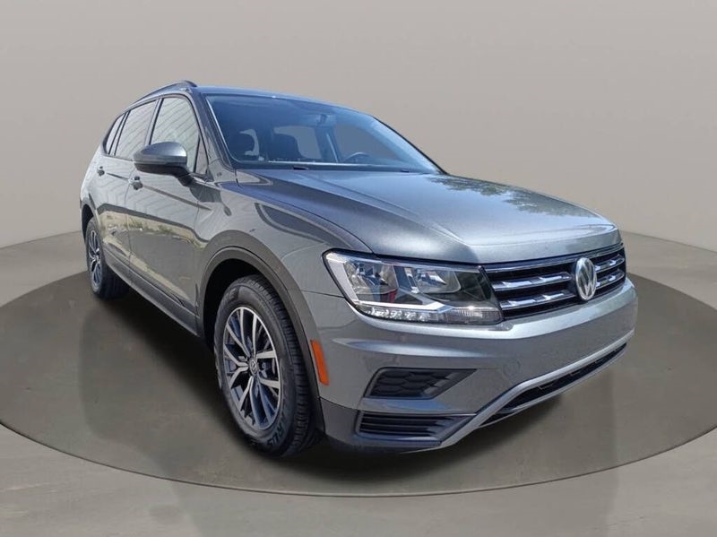 Volkswagen Tiguan 2.0T SE FWD 2021