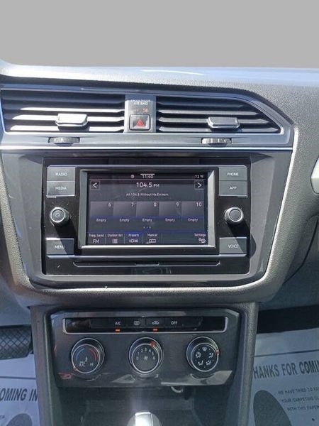 Volkswagen Tiguan 2.0T SE FWD 2021