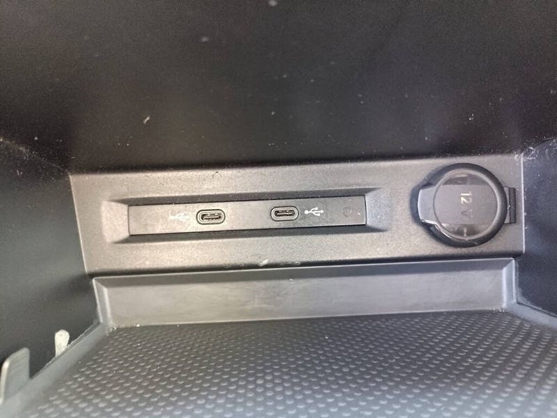 Volkswagen Tiguan 2.0T SE FWD 2021