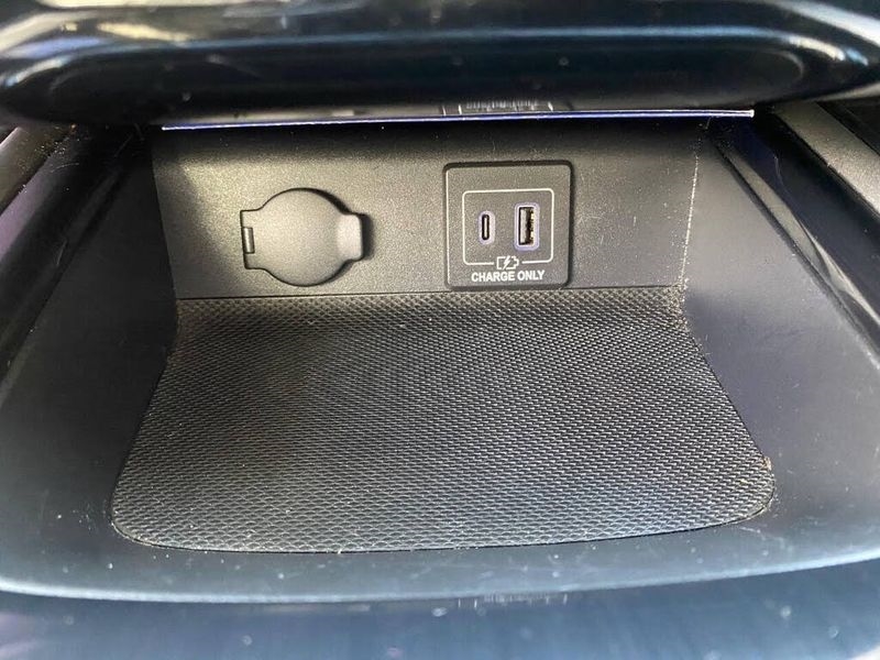 Nissan Pathfinder 4x4 S 2019