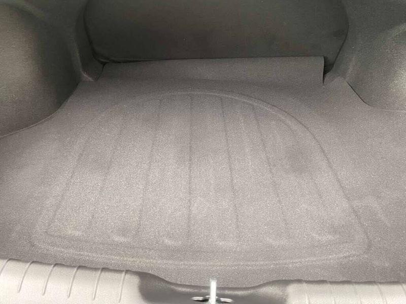 Hyundai Elantra SE IVT 2025