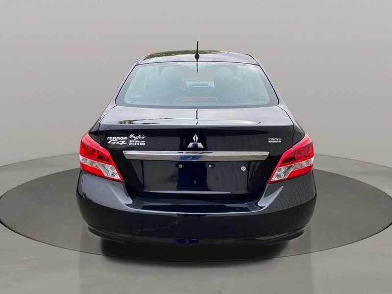 Mitsubishi Mirage G4 SE CVT 2020