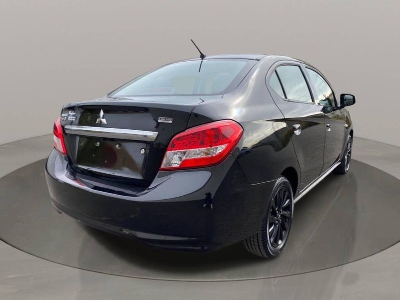 Mitsubishi Mirage G4 SE CVT 2020