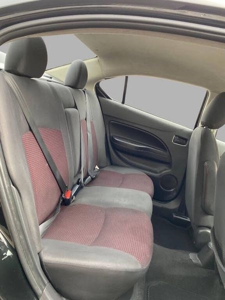 Mitsubishi Mirage G4 SE CVT 2020