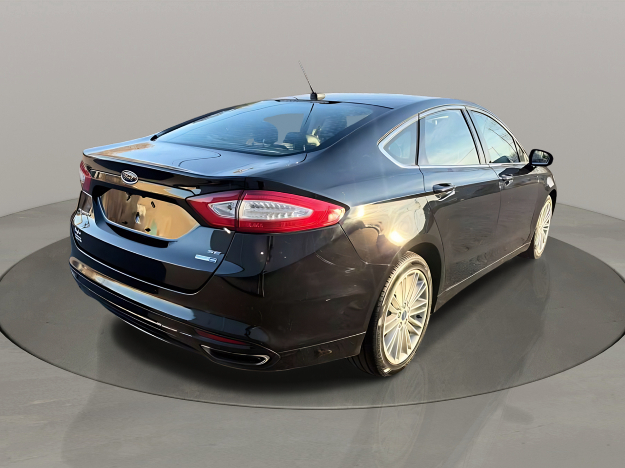 Ford Fusion 4dr Sdn SE AWD 2016